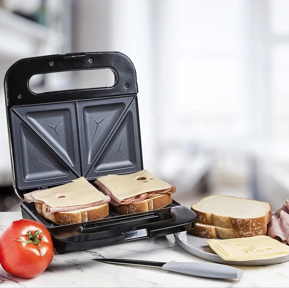 Rae Dunn Portable Sandwich Maker - Non-Stick Plates - Picture 4 of 10